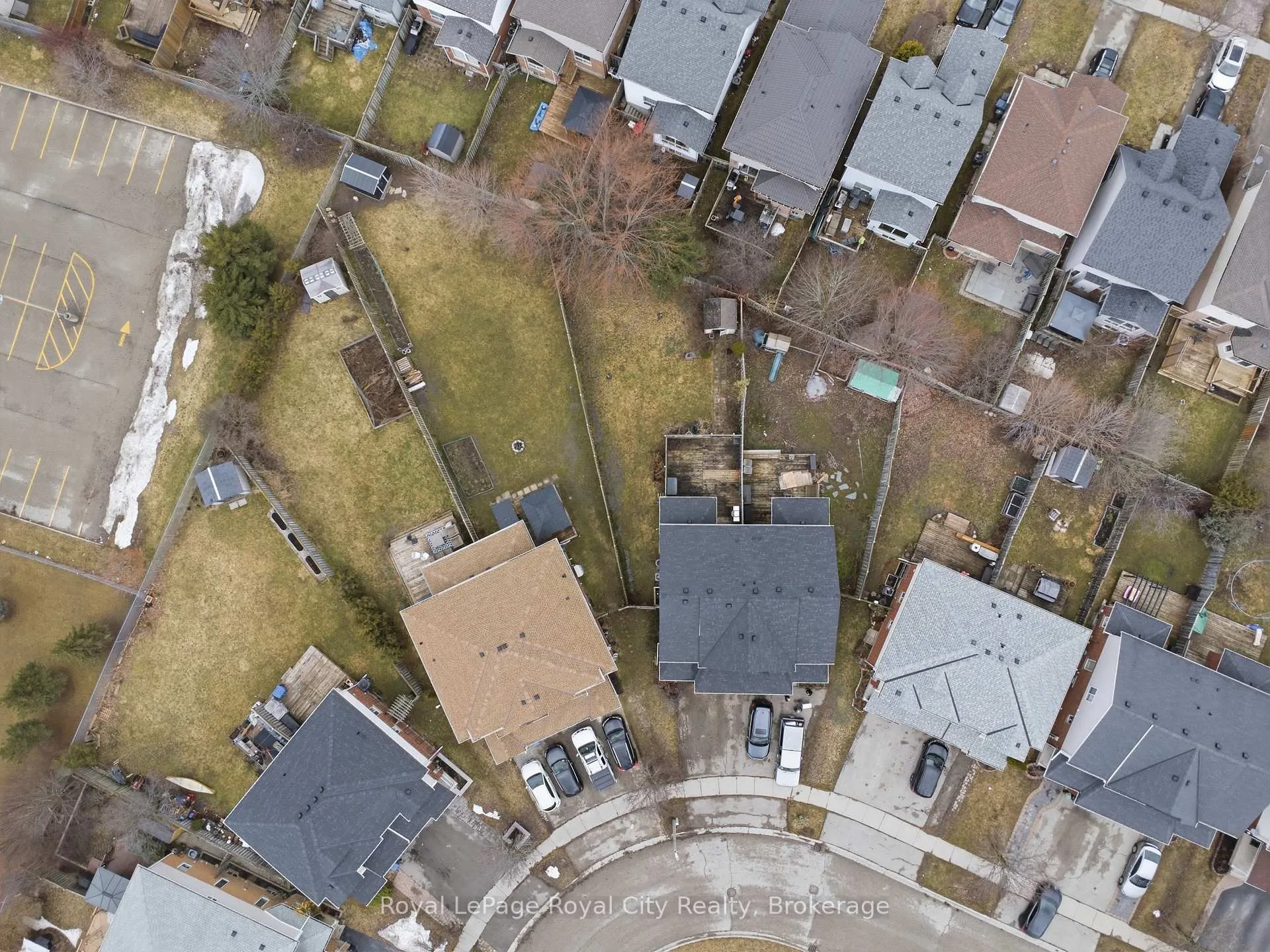 Photo 48 of 84 Swift Crescent, Guelph, Grange Road — HOMEH