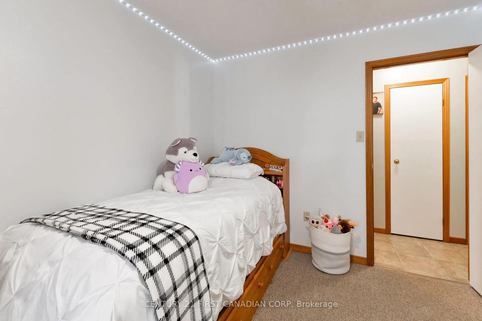 Photo 20 of 64 Melanie Drive, Aylmer — HOMEH