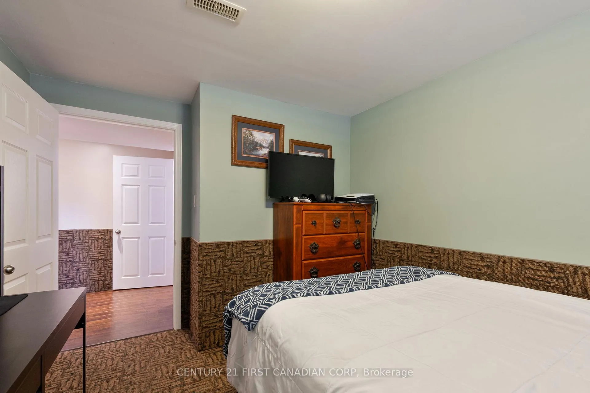 Photo 29 of 64 Melanie Drive, Aylmer — HOMEH