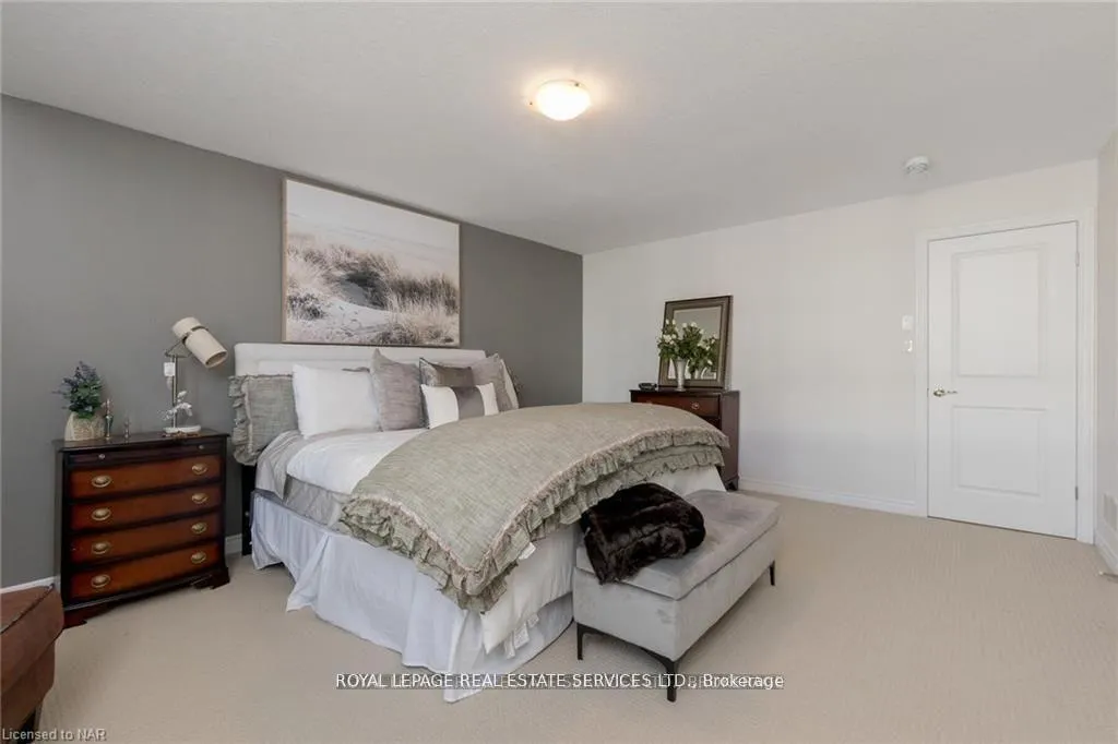 Photo 10 of 124 Shoreview Place, Hamilton, Stoney Creek — HOMEH