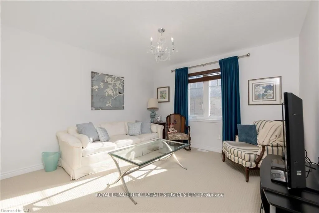 Photo 16 of 124 Shoreview Place, Hamilton, Stoney Creek — HOMEH