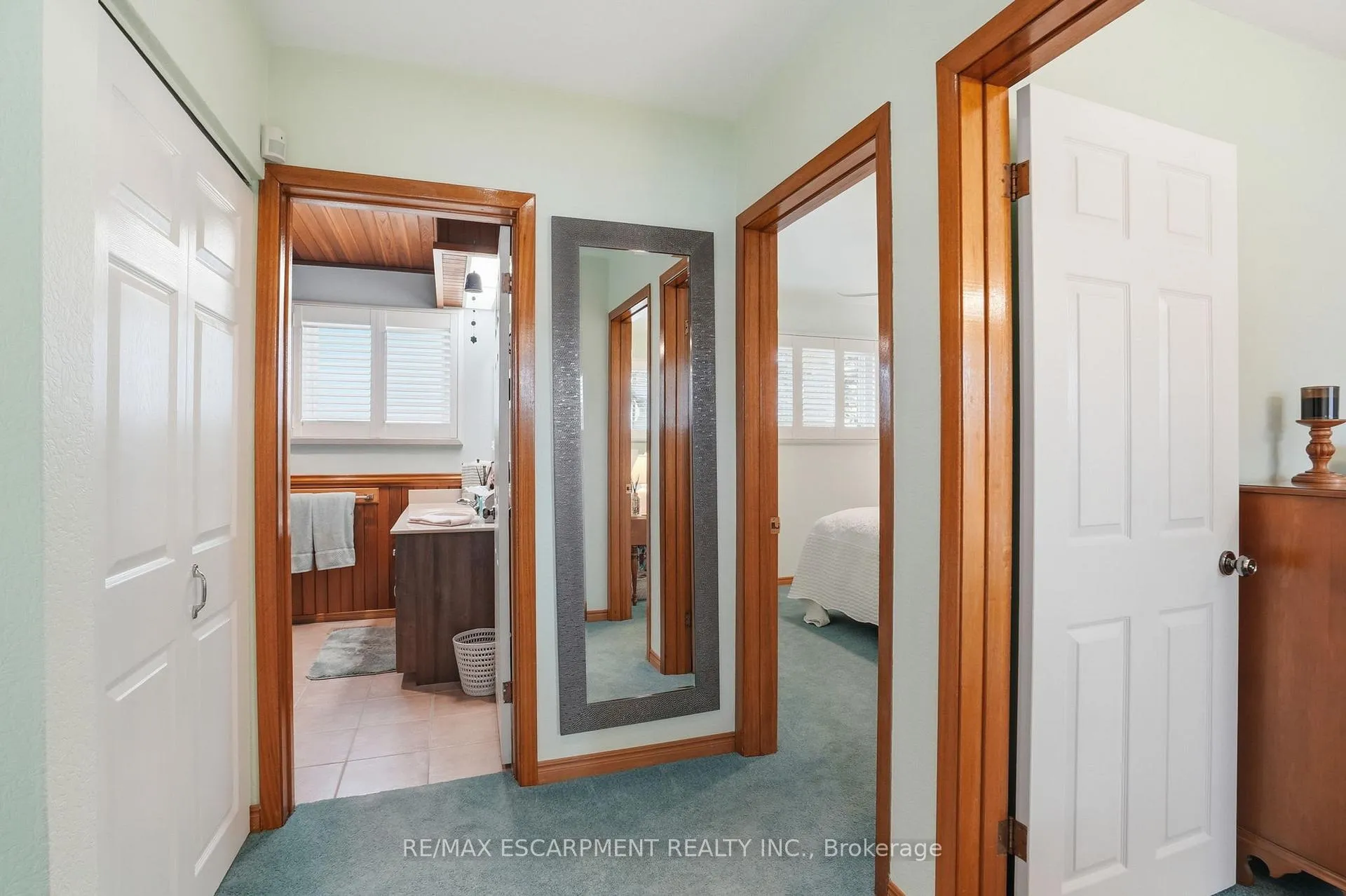 Photo 14 of 692 Miles Road, Hamilton, Rural Glanbrook — HOMEH
