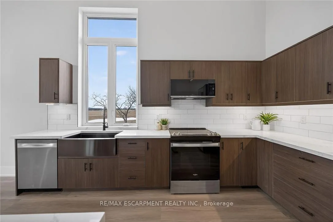Photo 12 of 936 Concession 2 Walpole Road S, Haldimand, Nanticoke — HOMEH