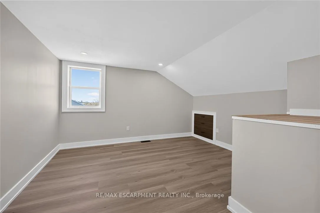 Photo 35 of 936 Concession 2 Walpole Road S, Haldimand, Nanticoke — HOMEH