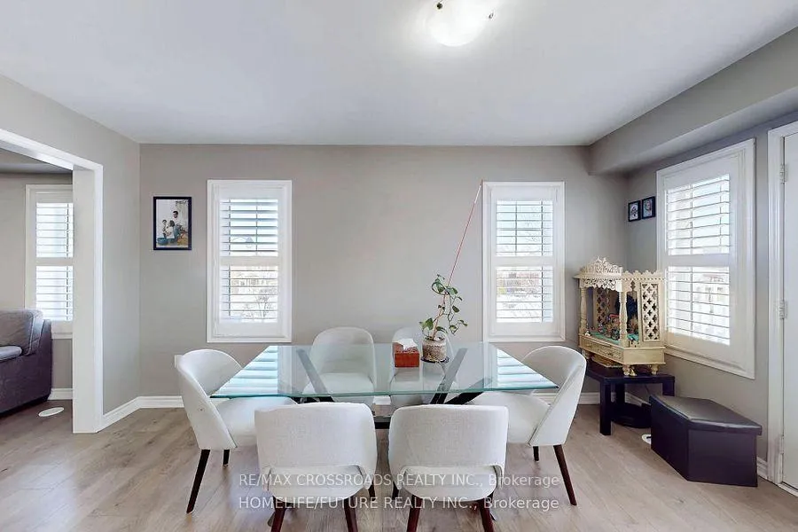Photo 15 of 239 Netherby Lane, Kitchener, Rosenburg — HOMEH
