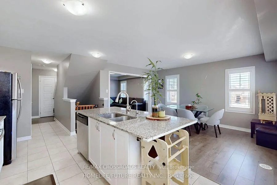 Photo 17 of 239 Netherby Lane, Kitchener, Rosenburg — HOMEH