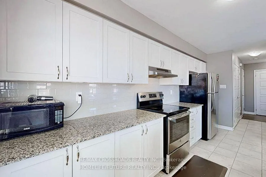 Photo 18 of 239 Netherby Lane, Kitchener, Rosenburg — HOMEH