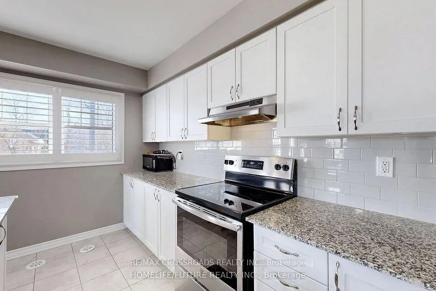 Photo 19 of 239 Netherby Lane, Kitchener, Rosenburg — HOMEH