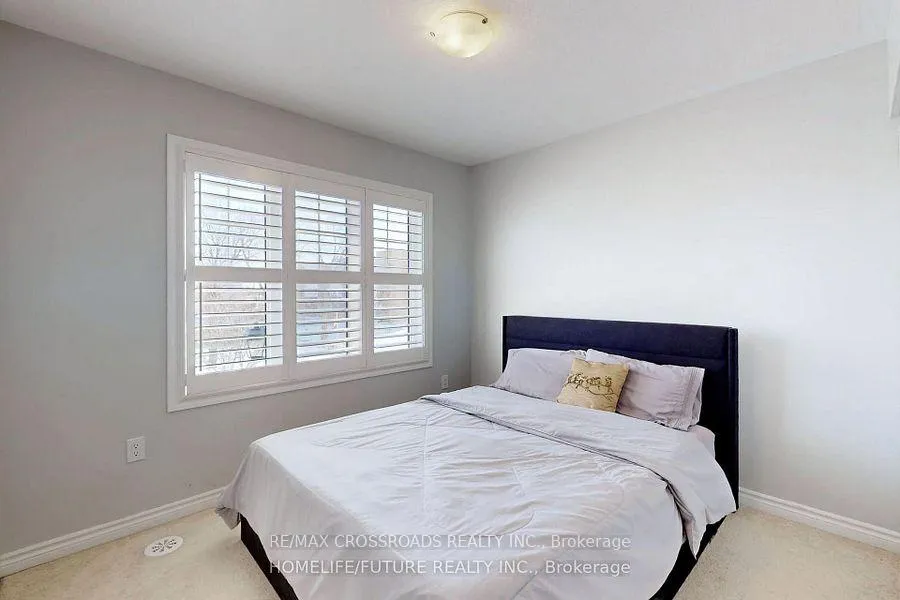 Photo 35 of 239 Netherby Lane, Kitchener, Rosenburg — HOMEH