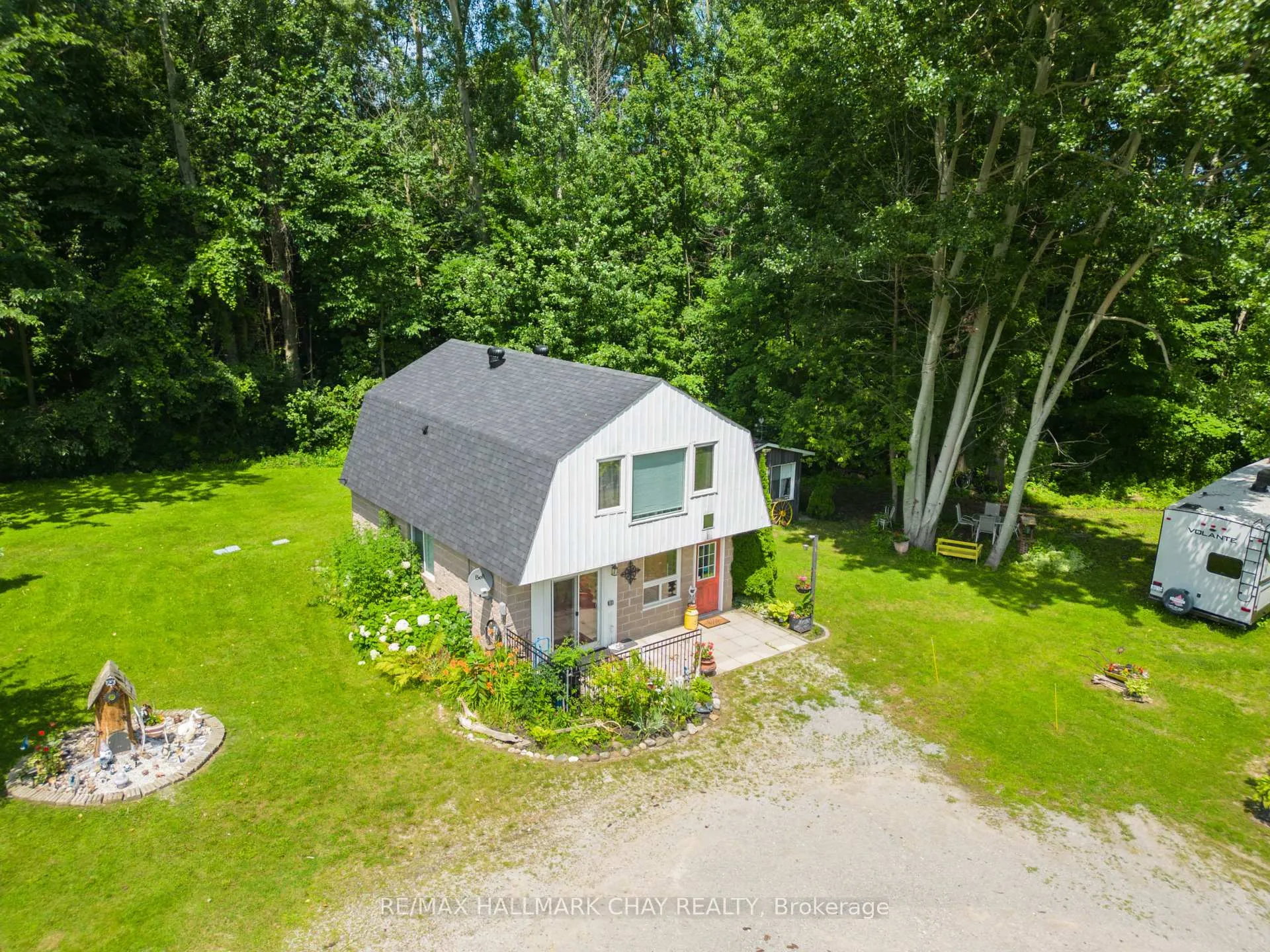 Photo 14 of 1114 Goshen Road E, Innisfil, Alcona — HOMEH