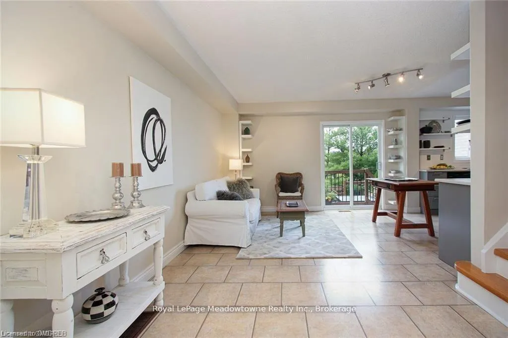 Photo 1 of 2131 White Dove Circle, Oakville, West Oak Trails — HOMEH