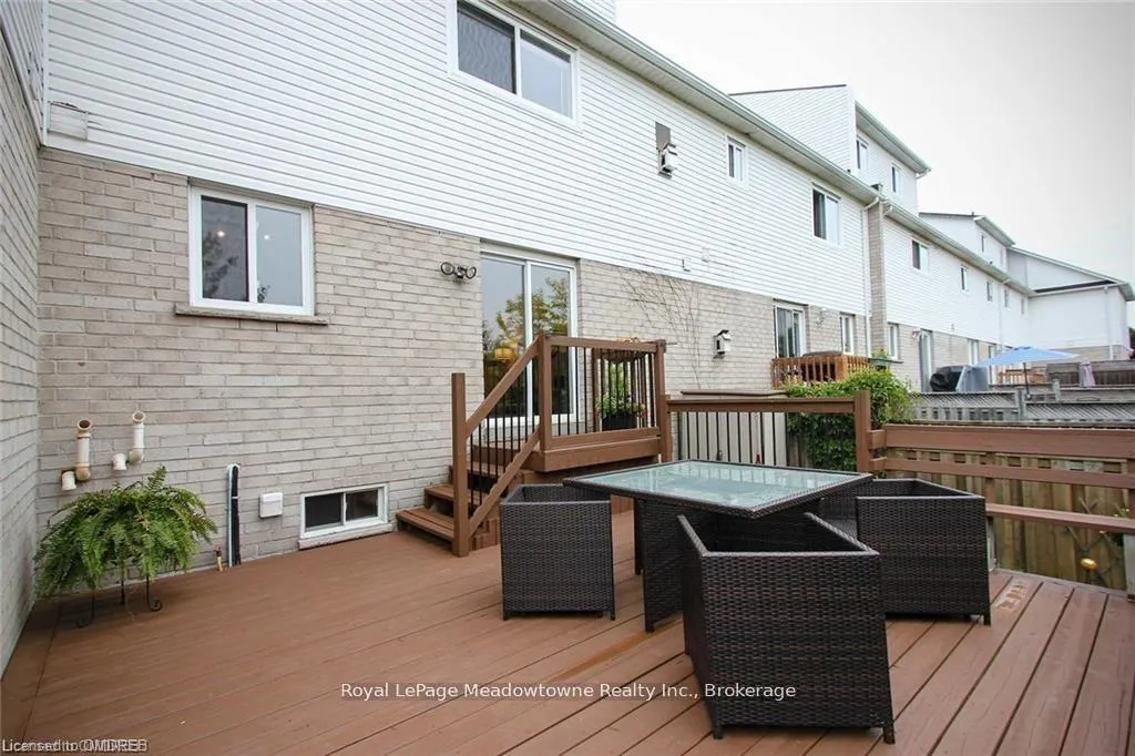 Photo 6 of 2131 White Dove Circle, Oakville, West Oak Trails — HOMEH