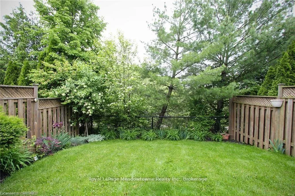 Photo 8 of 2131 White Dove Circle, Oakville, West Oak Trails — HOMEH