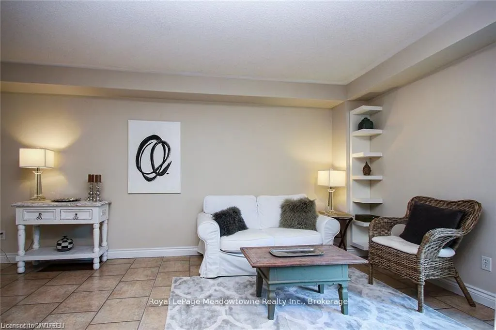 Photo 21 of 2131 White Dove Circle, Oakville, West Oak Trails — HOMEH