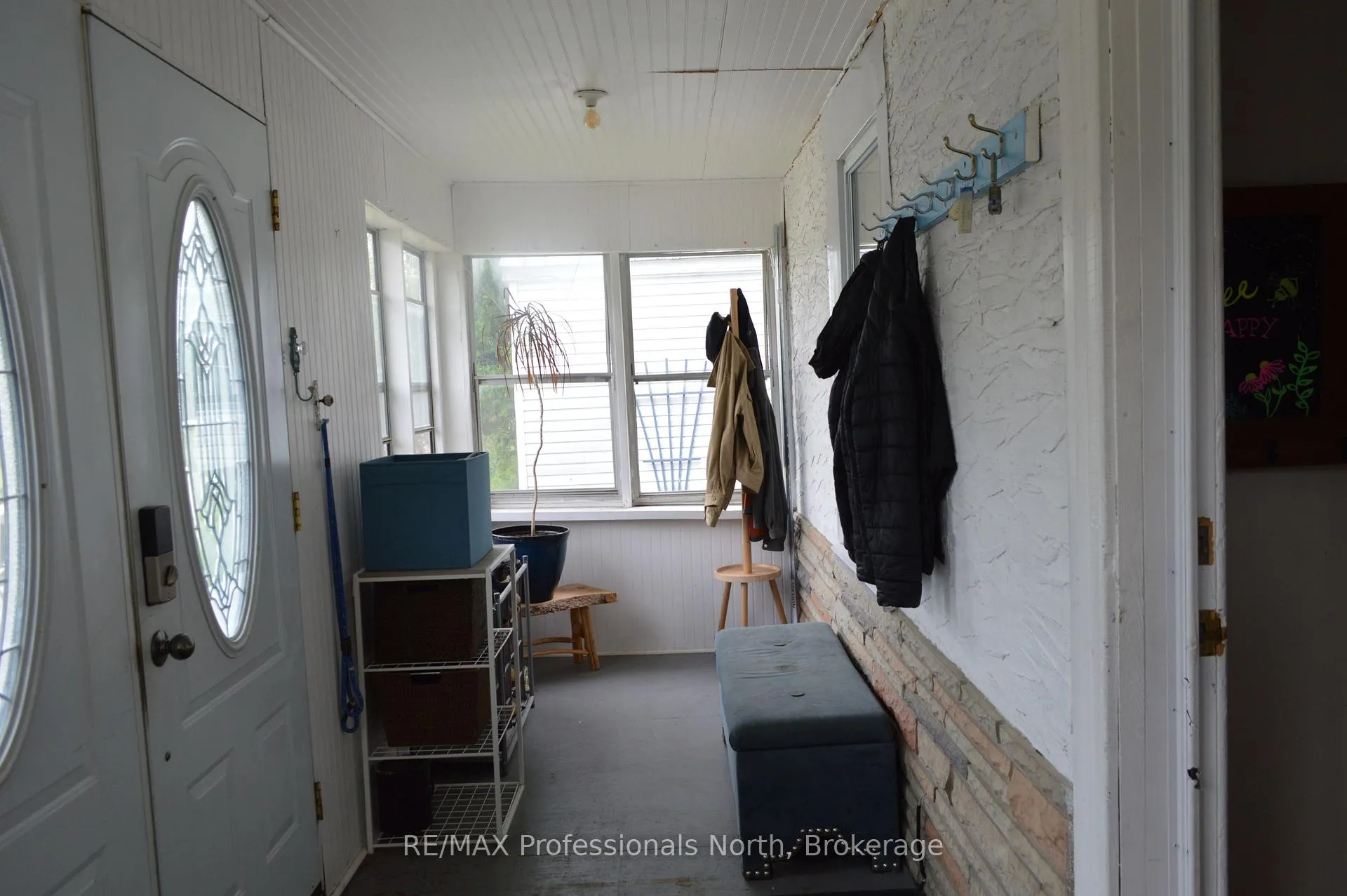 Photo 6 of 72 Bobcaygeon Road, Minden Hills, Lutterworth — HOMEH