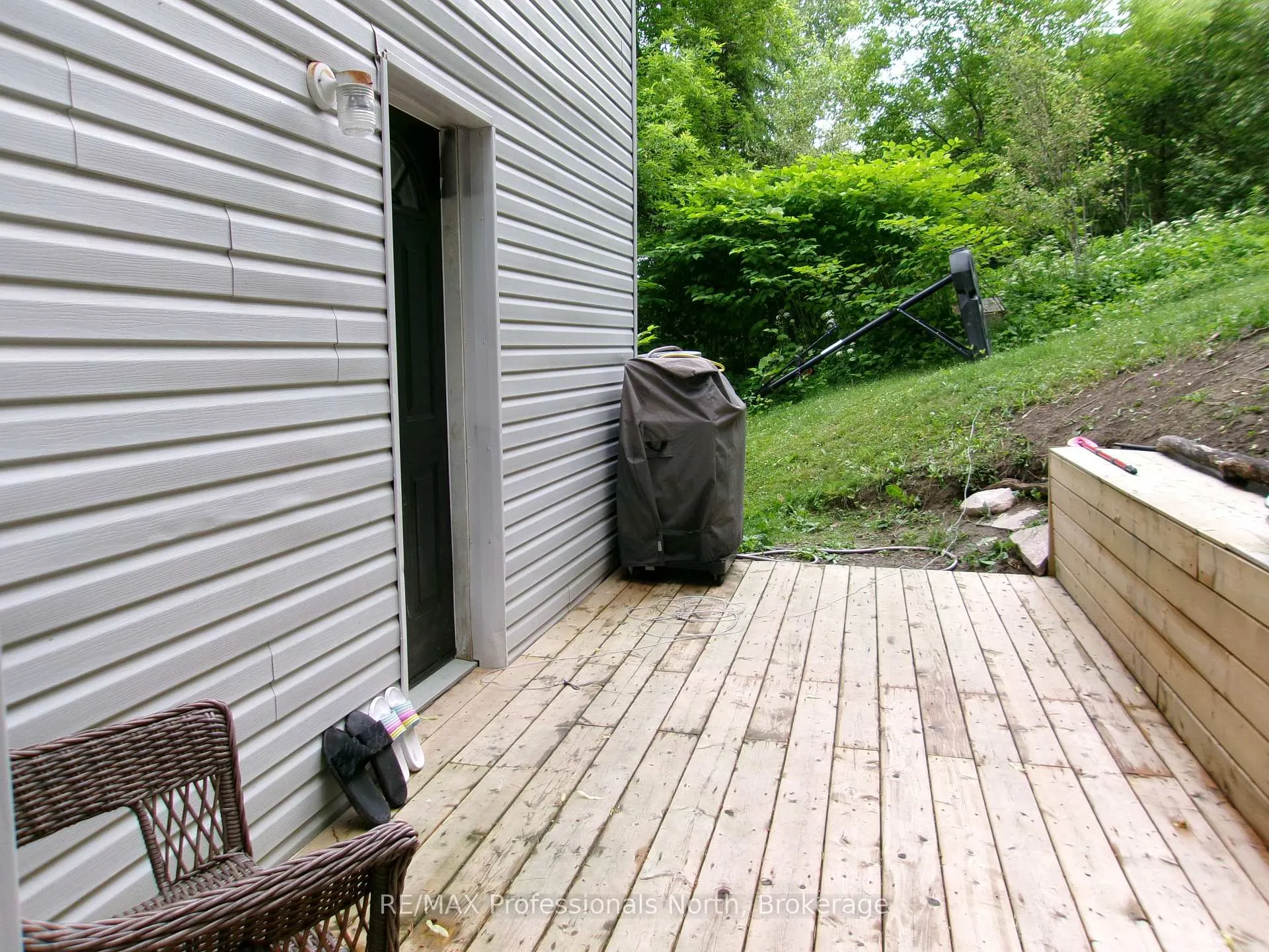 Photo 15 of 72 Bobcaygeon Road, Minden Hills, Lutterworth — HOMEH