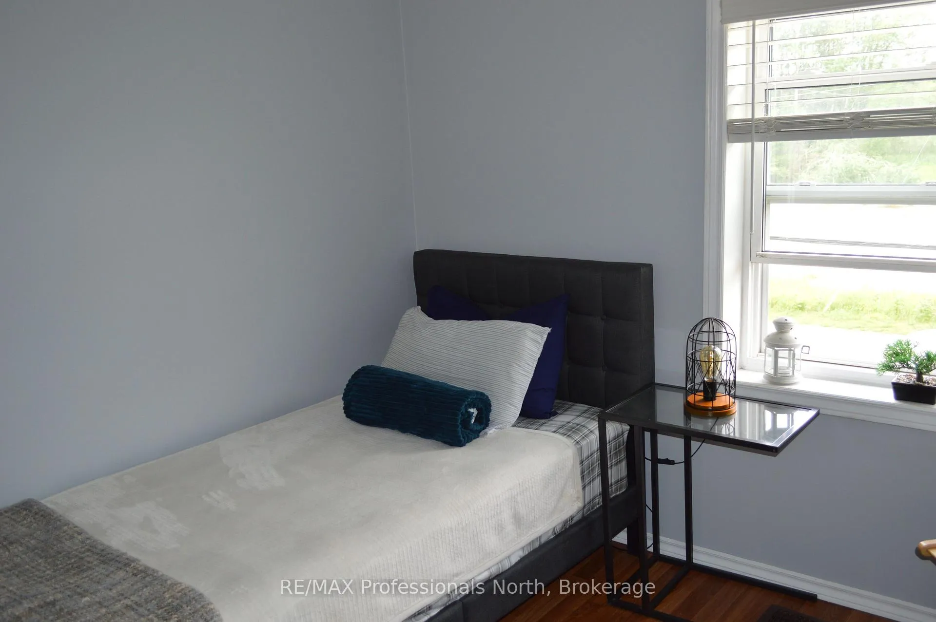 Photo 23 of 72 Bobcaygeon Road, Minden Hills, Lutterworth — HOMEH