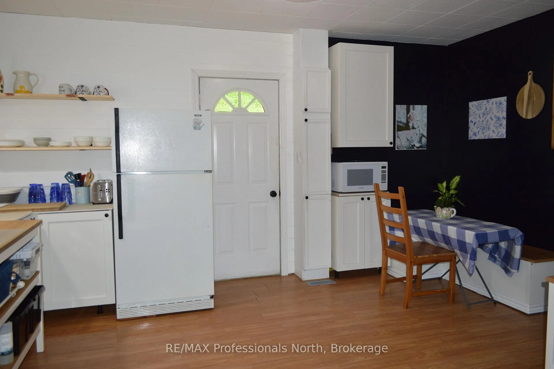 Photo 28 of 72 Bobcaygeon Road, Minden Hills, Lutterworth — HOMEH