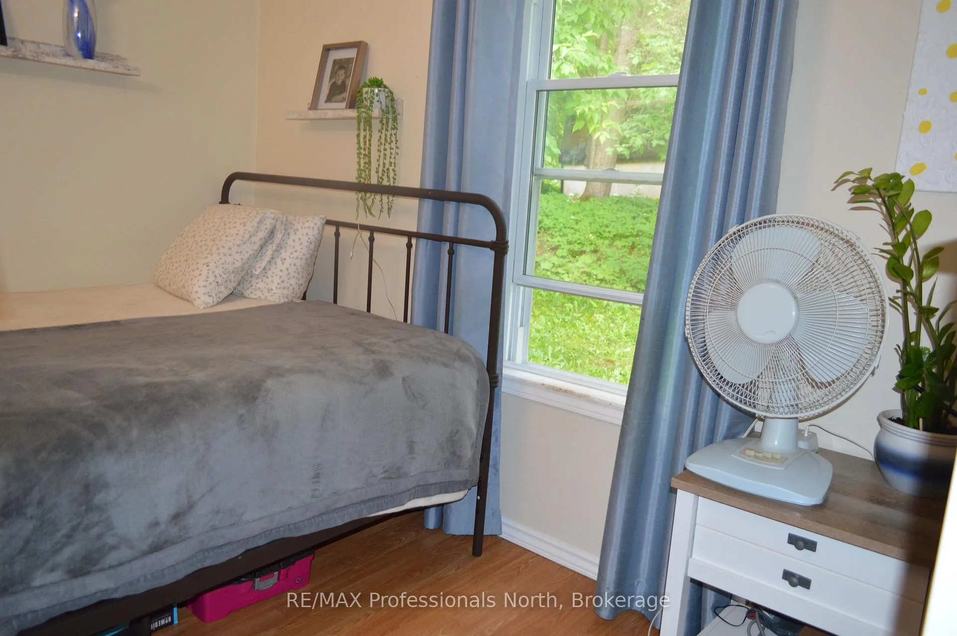 Photo 32 of 72 Bobcaygeon Road, Minden Hills, Lutterworth — HOMEH