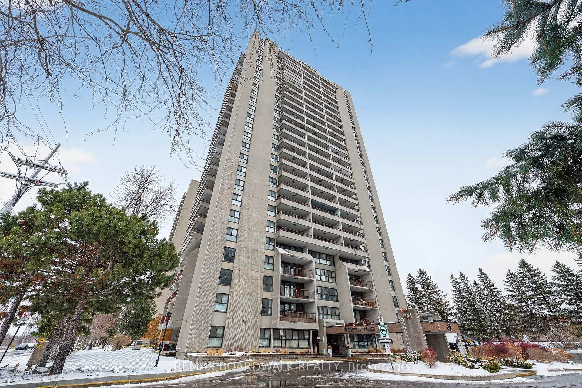 Front of Unit 704, 1785 Frobisher Lane