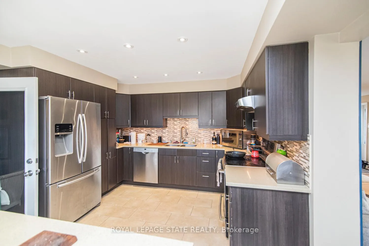 Photo 13 of 443 Eleventh Road E, Hamilton, Rural Stoney Creek — HOMEH