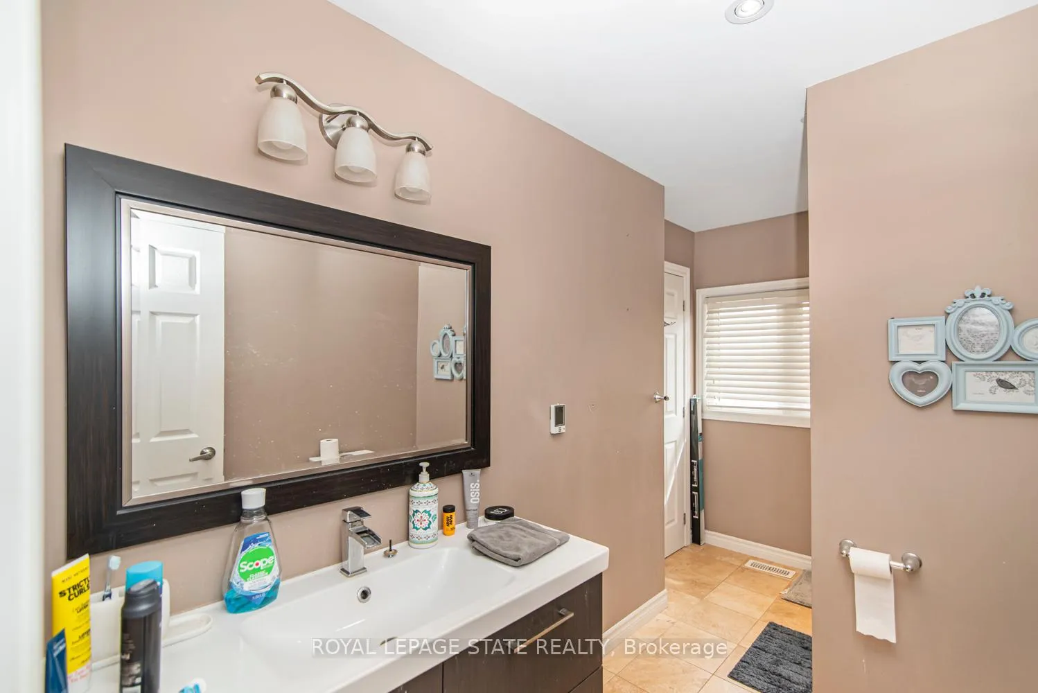 Photo 33 of 443 Eleventh Road E, Hamilton, Rural Stoney Creek — HOMEH