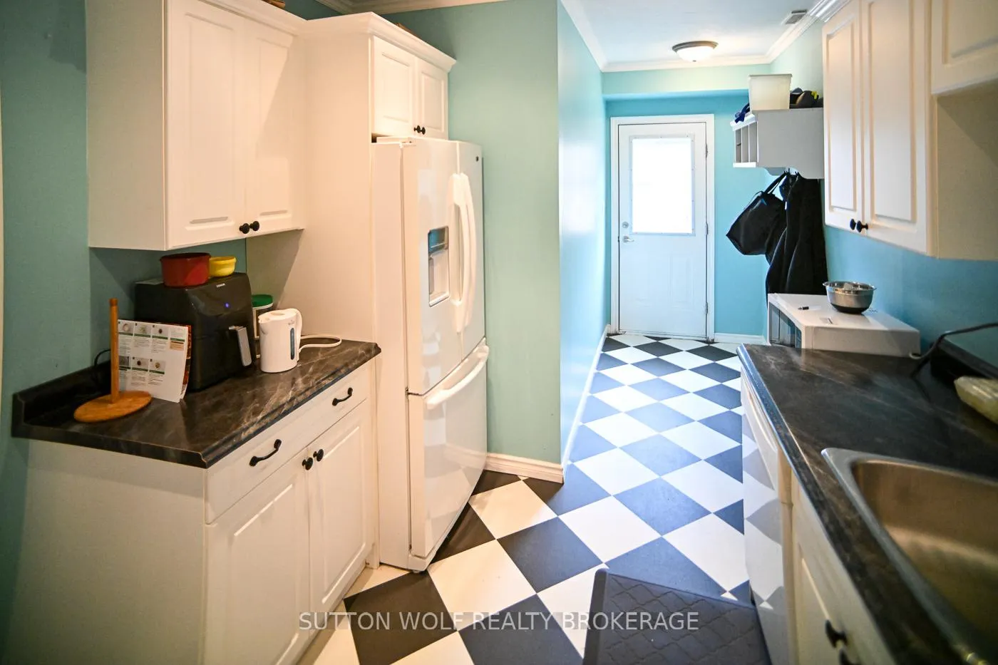 Photo 23 of 68 Bridle Path, Strathroy-Caradoc, SW — HOMEH