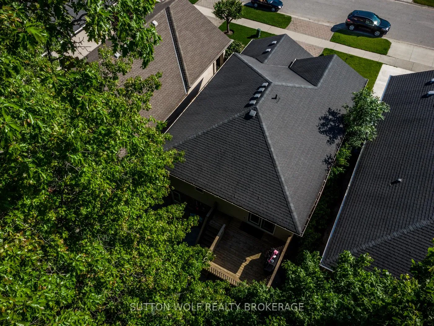 Photo 47 of 68 Bridle Path, Strathroy-Caradoc, SW — HOMEH