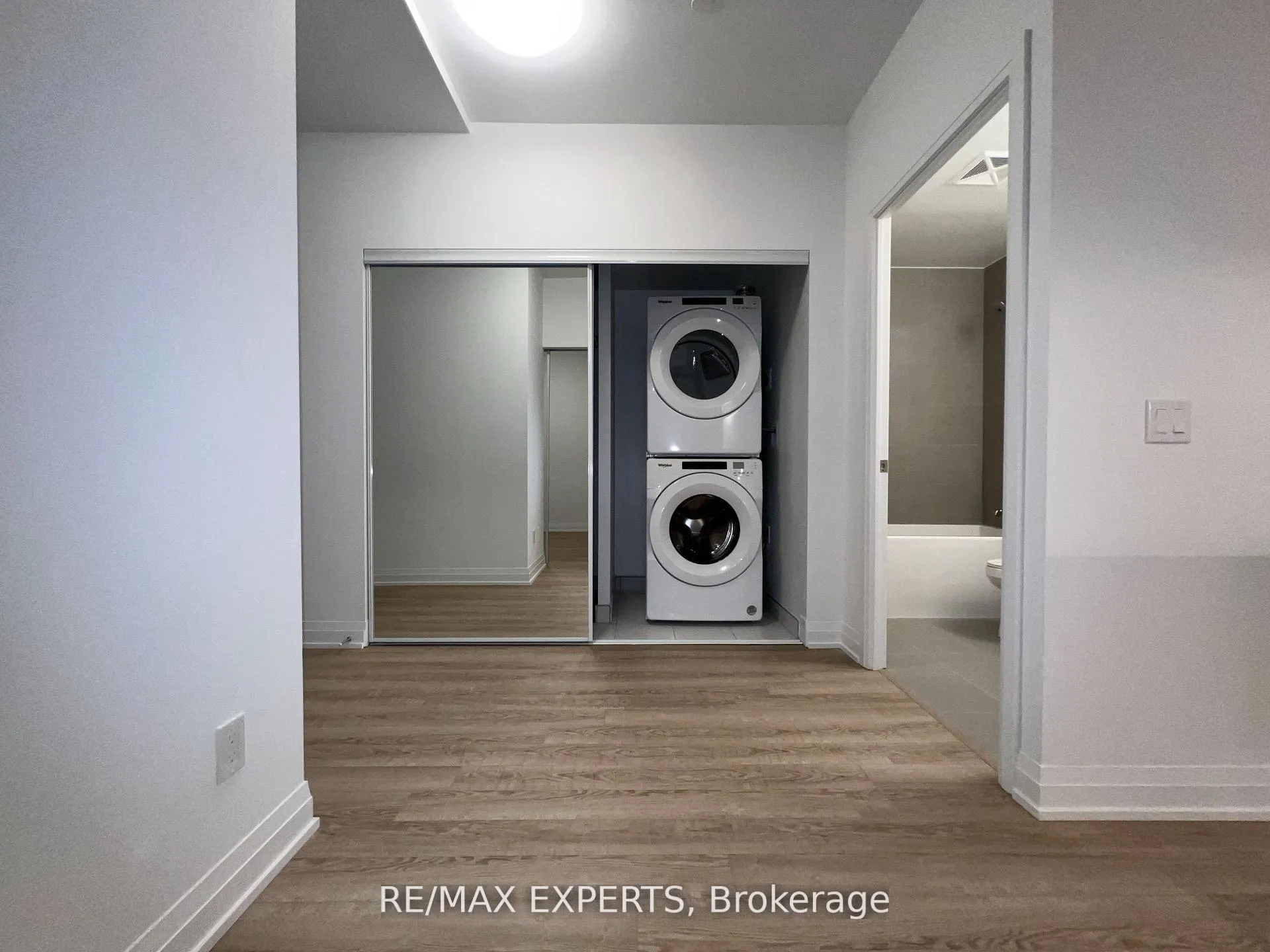 Photo 6 of Unit 413, 286 Main Street, Toronto, East End-Danforth — HOMEH