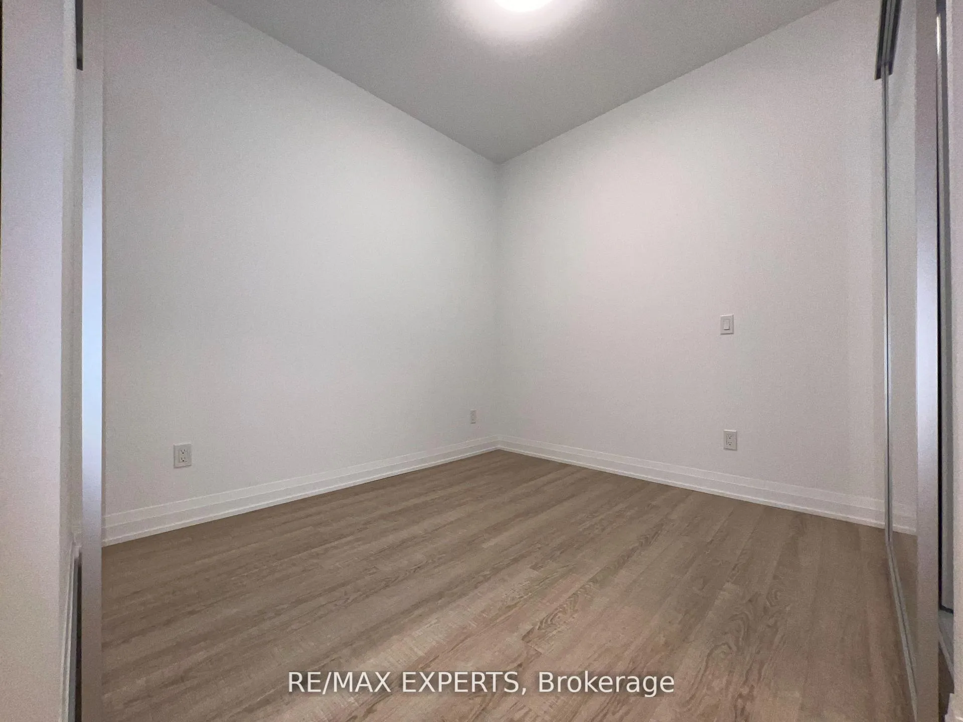 Photo 9 of Unit 413, 286 Main Street, Toronto, East End-Danforth — HOMEH