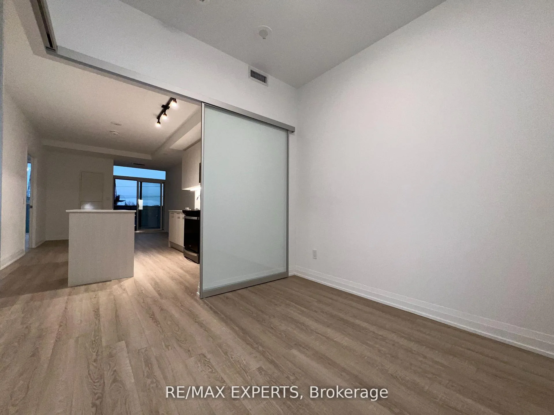 Photo 11 of Unit 413, 286 Main Street, Toronto, East End-Danforth — HOMEH