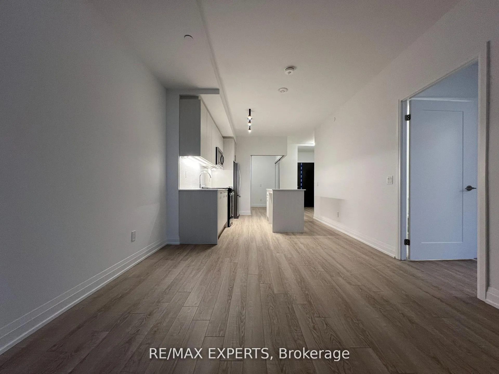 Photo 15 of Unit 413, 286 Main Street, Toronto, East End-Danforth — HOMEH