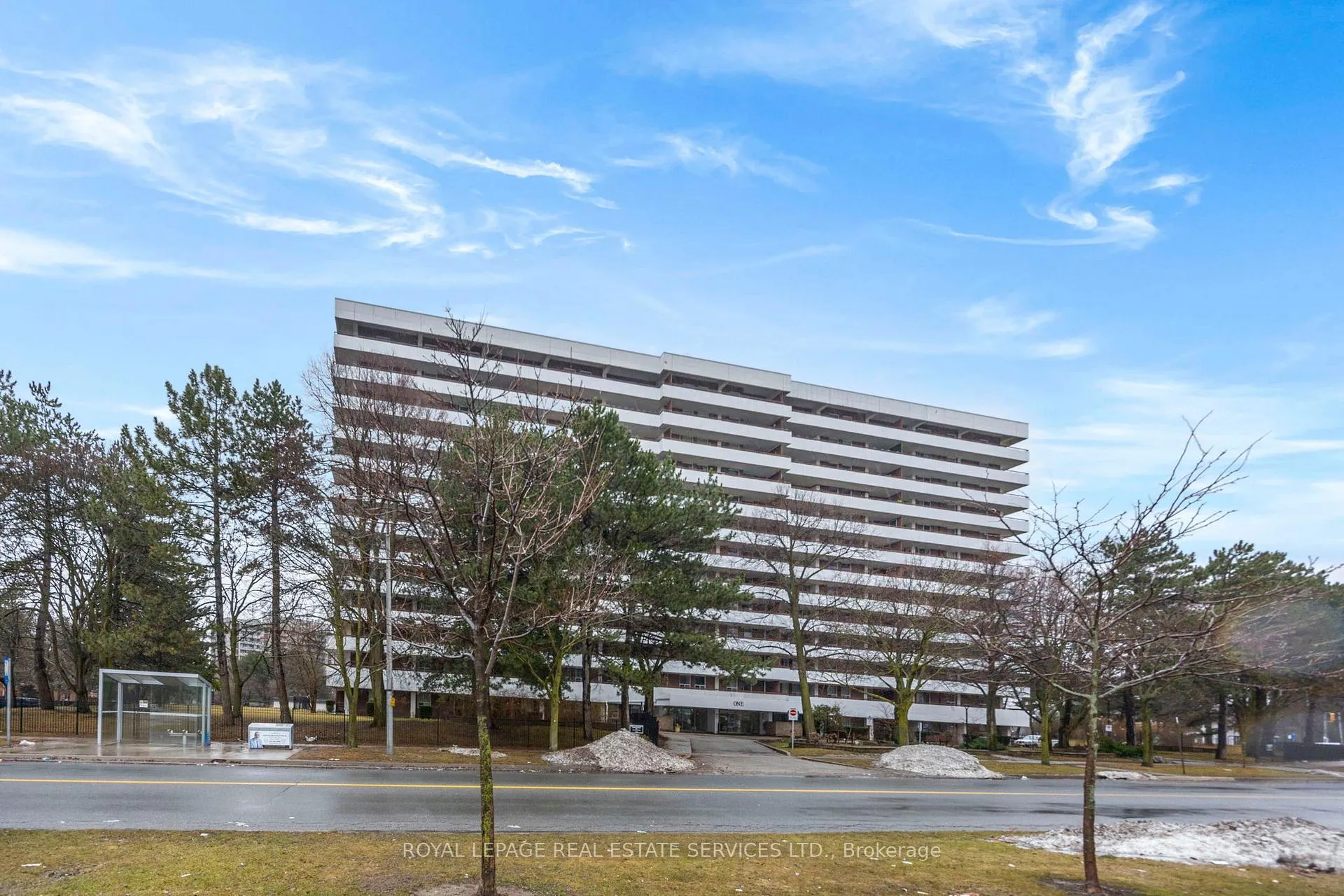 Photo 1 of Unit 105, 1 Royal Orchard Boulevard, Markham, Royal Orchard — HOMEH