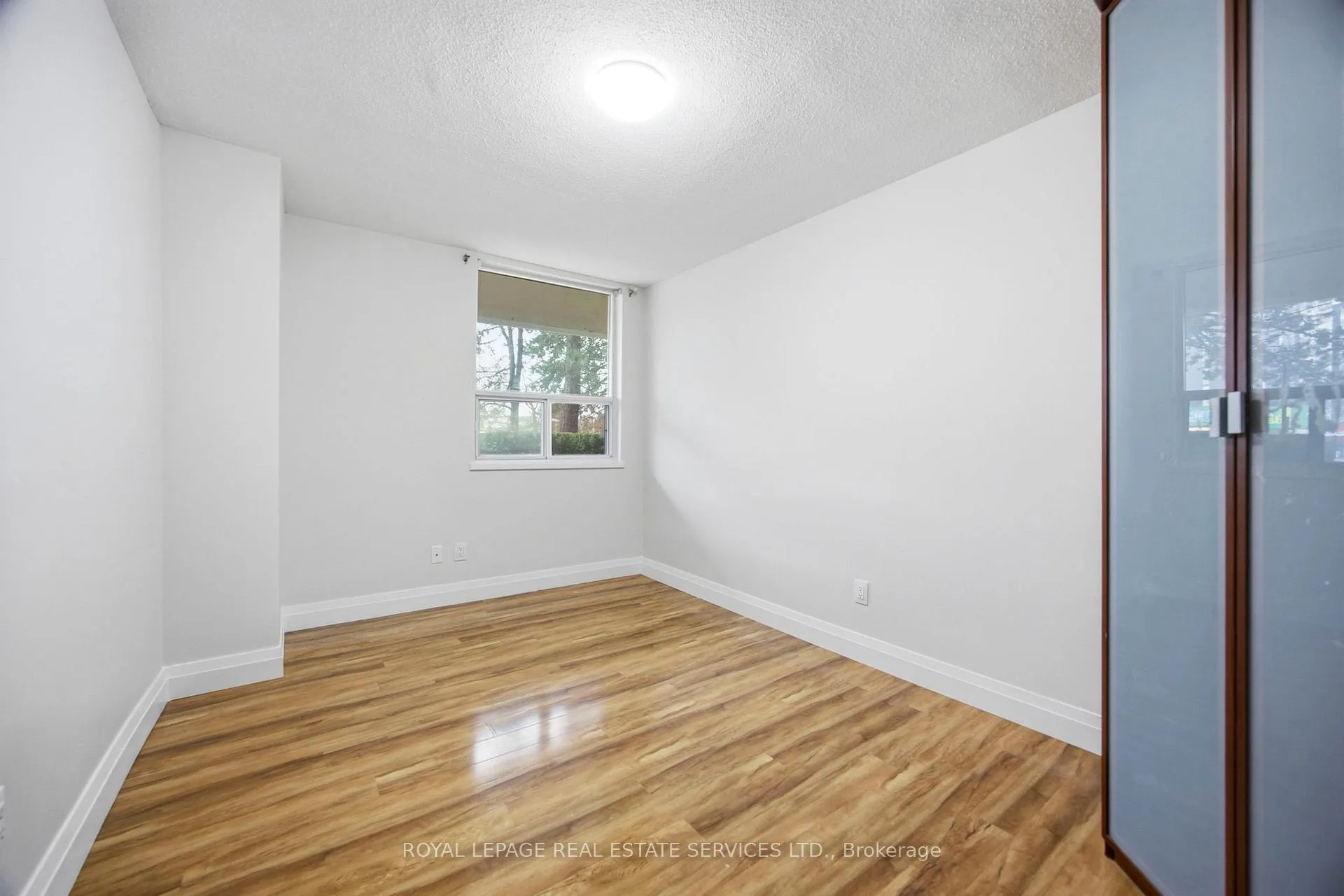Photo 23 of Unit 105, 1 Royal Orchard Boulevard, Markham, Royal Orchard — HOMEH