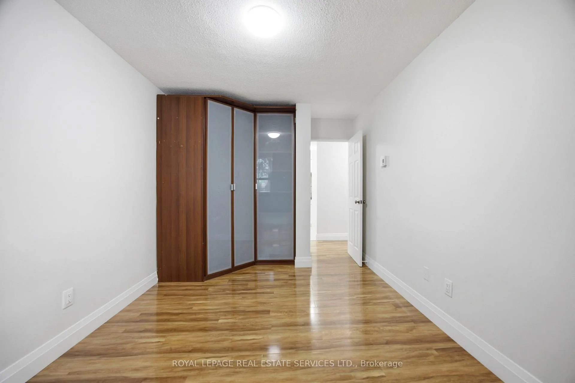 Photo 24 of Unit 105, 1 Royal Orchard Boulevard, Markham, Royal Orchard — HOMEH