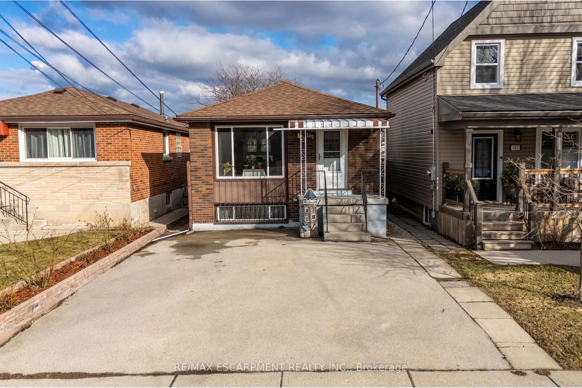 Photo 1 of 161 East 24TH Street, Hamilton, Eastmount — HOMEH