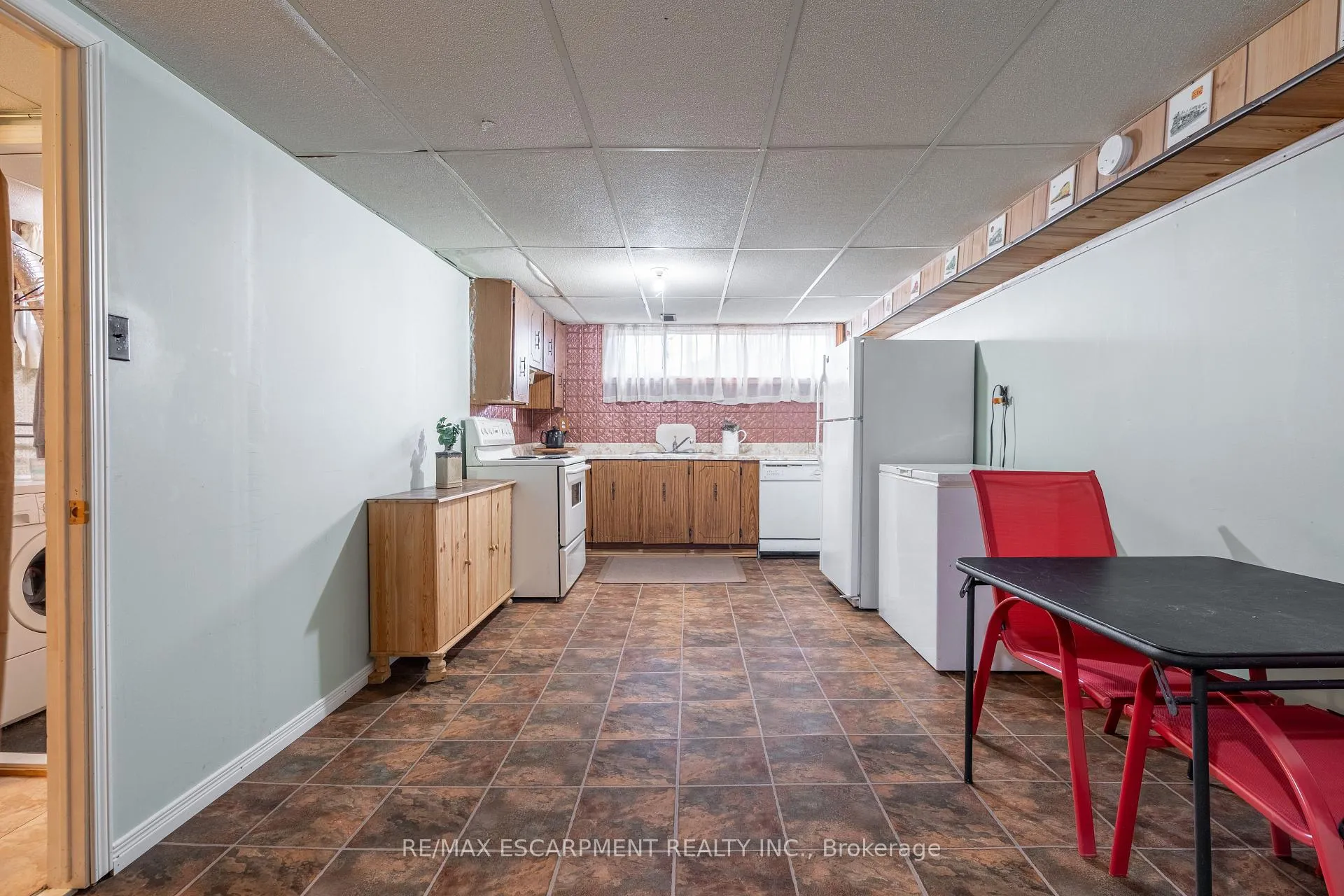 Photo 16 of 161 East 24TH Street, Hamilton, Eastmount — HOMEH