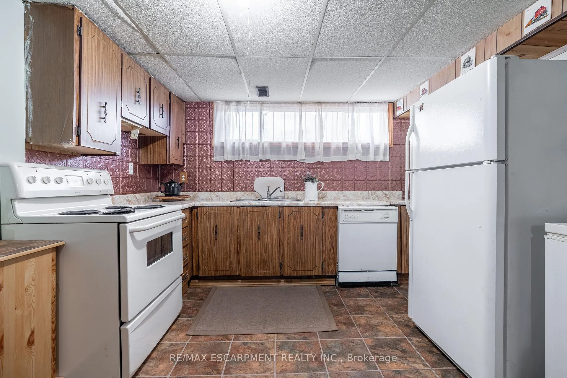 Photo 17 of 161 East 24TH Street, Hamilton, Eastmount — HOMEH