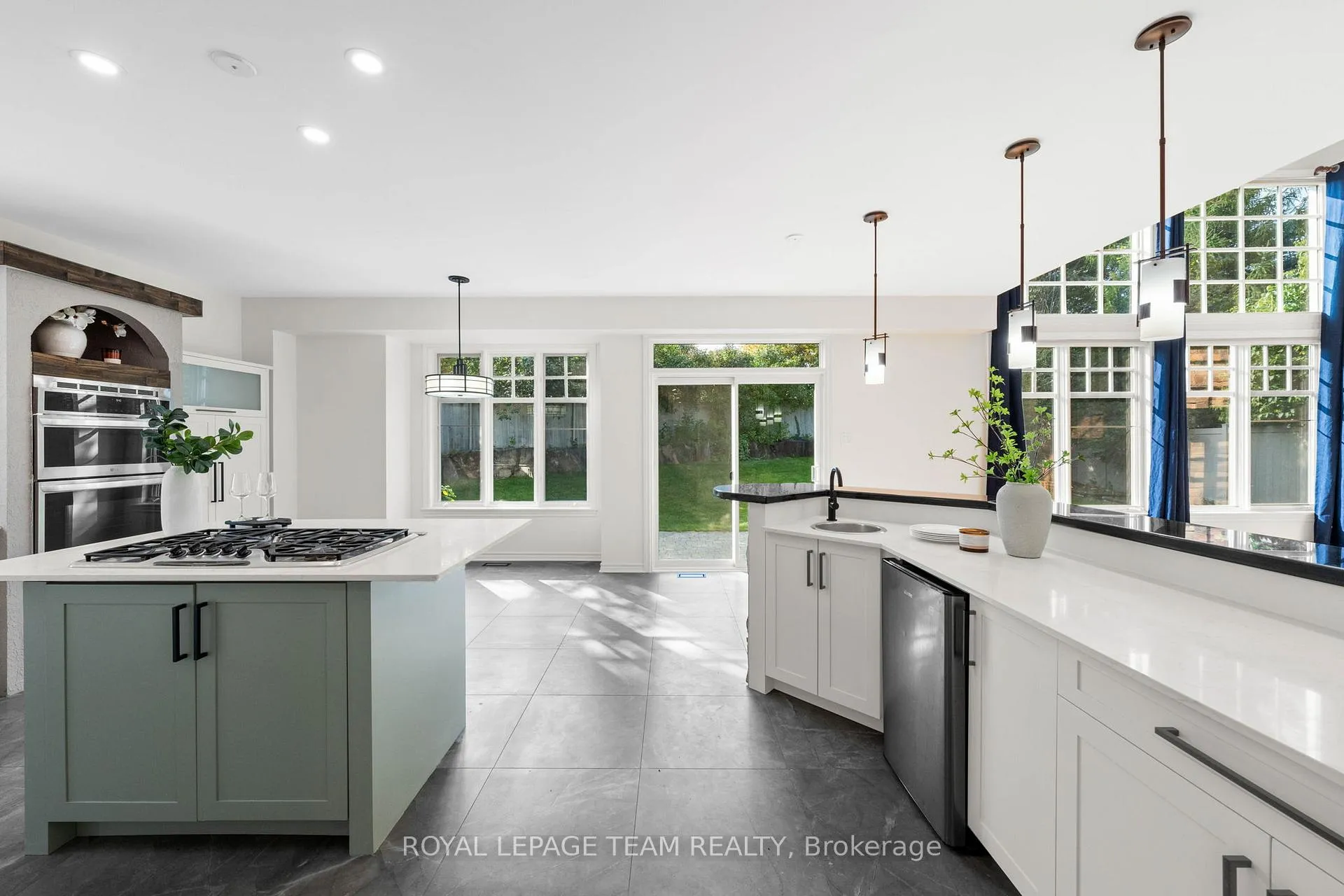 Photo 18 of 60 Ironside Court, Ottawa, Kanata - Kanata Lakes/Heritage Hills — HOMEH