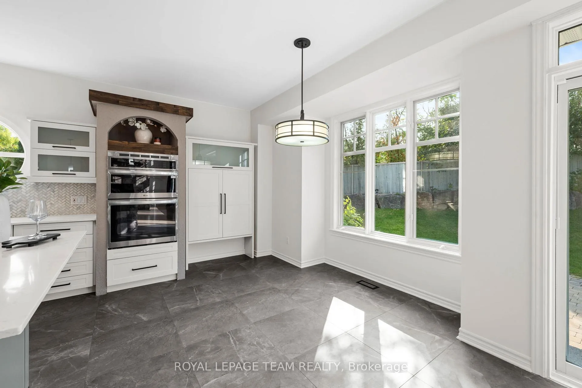 Photo 19 of 60 Ironside Court, Ottawa, Kanata - Kanata Lakes/Heritage Hills — HOMEH