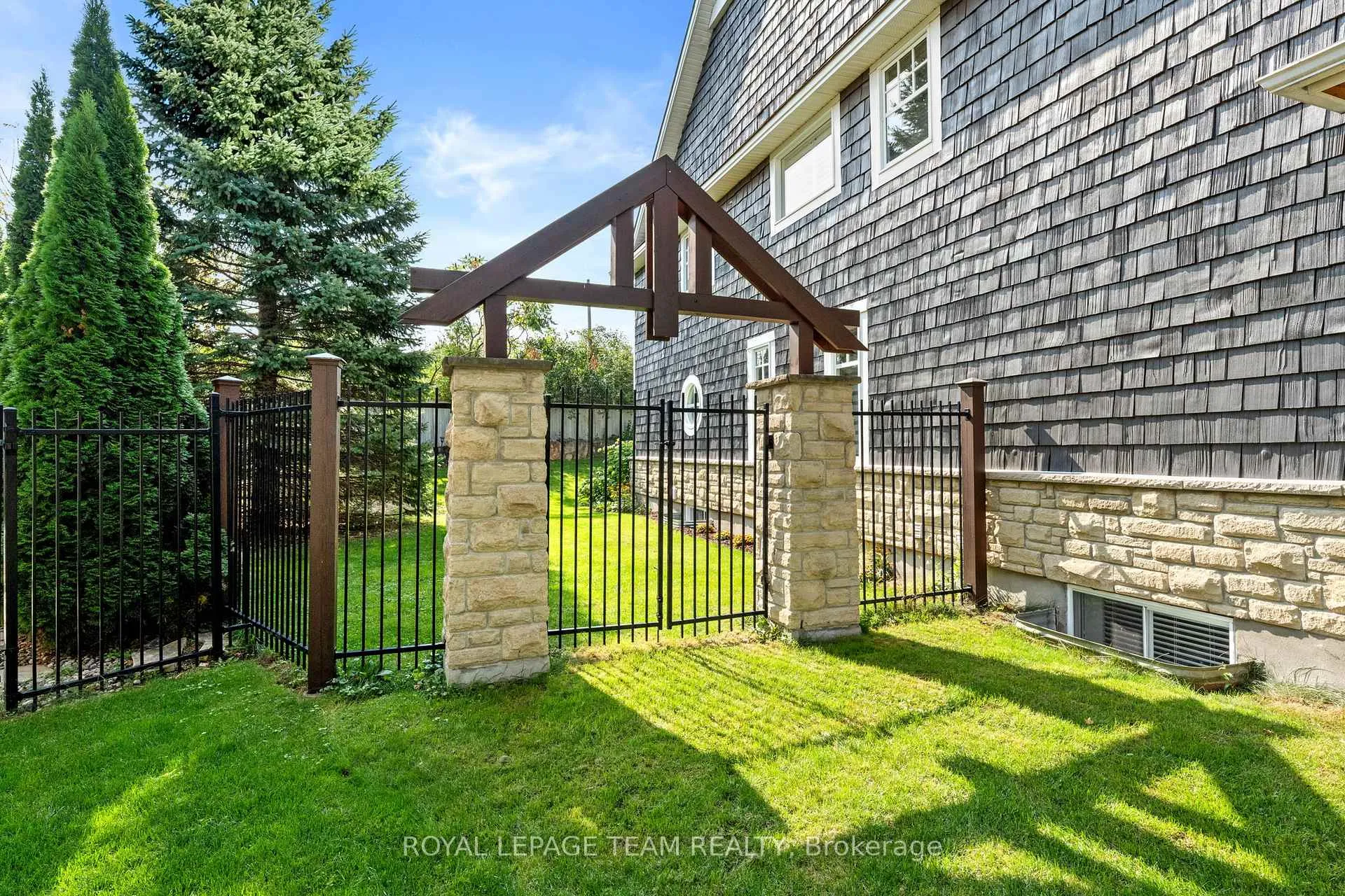 Photo 46 of 60 Ironside Court, Ottawa, Kanata - Kanata Lakes/Heritage Hills — HOMEH
