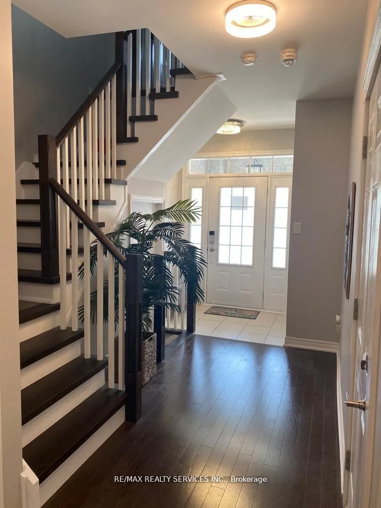 Photo 3 of 58 Promenade Drive N, Whitby, Taunton North — HOMEH