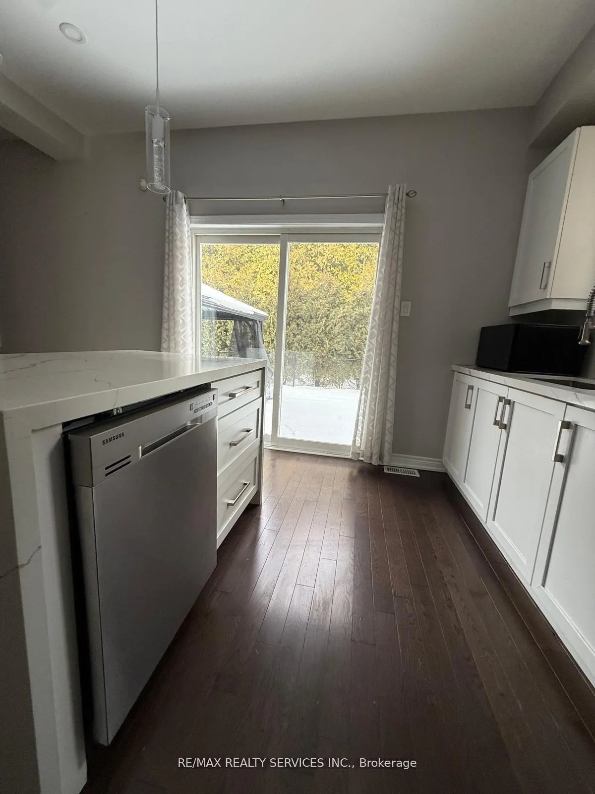 Photo 12 of 58 Promenade Drive N, Whitby, Taunton North — HOMEH