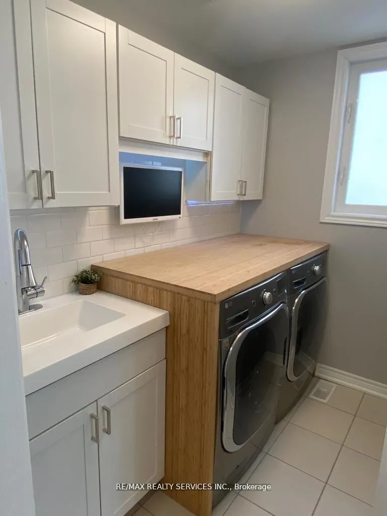 Photo 21 of 58 Promenade Drive N, Whitby, Taunton North — HOMEH