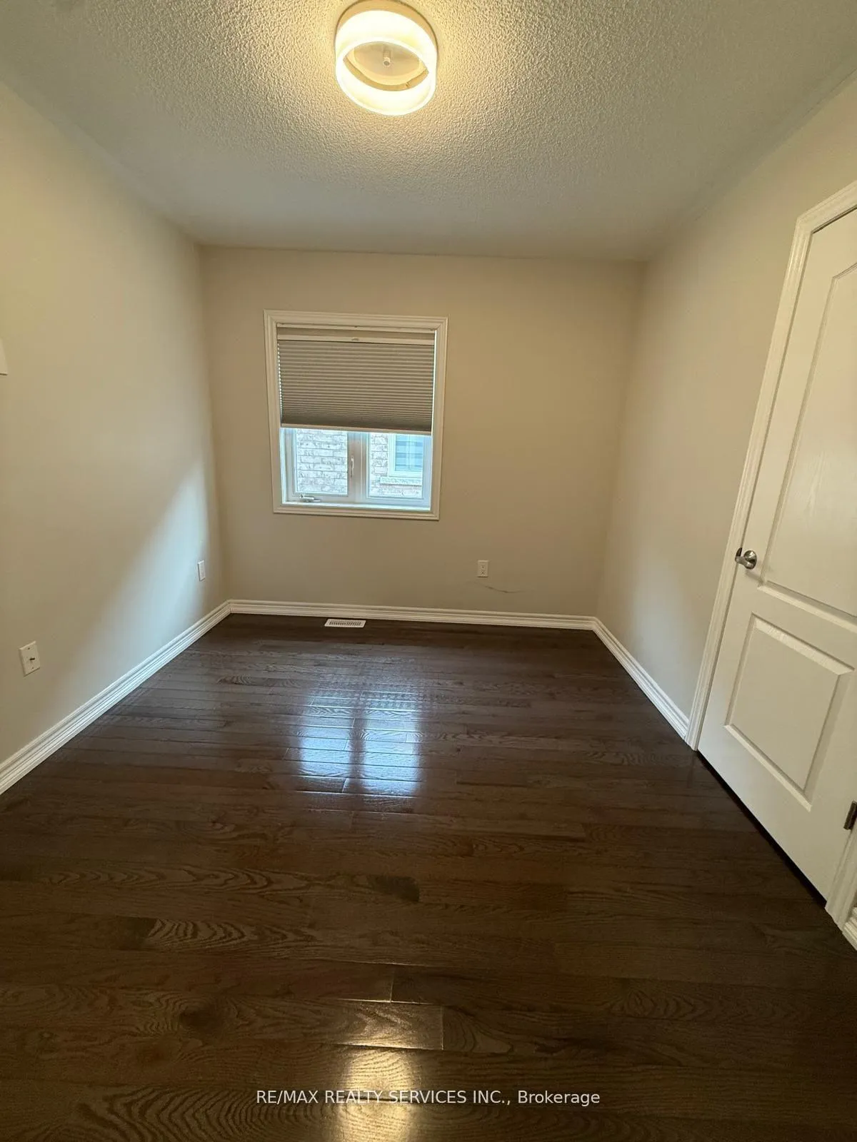 Photo 33 of 58 Promenade Drive N, Whitby, Taunton North — HOMEH