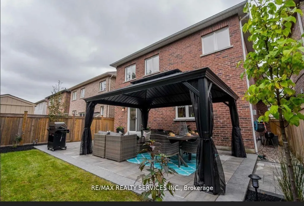 Photo 42 of 58 Promenade Drive N, Whitby, Taunton North — HOMEH