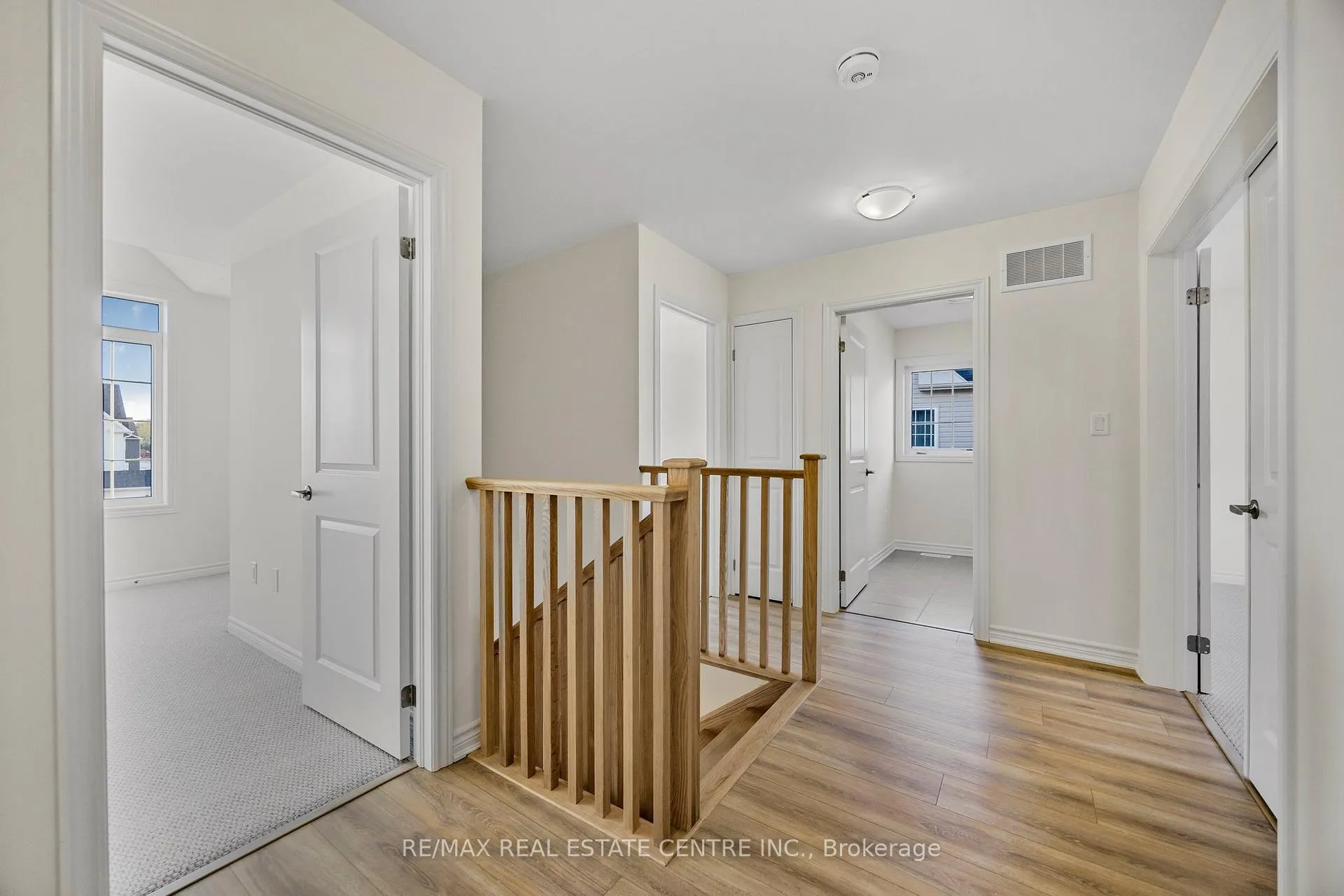 Photo 17 of 238 Mckenzie Drive, Clearview, Stayner — HOMEH