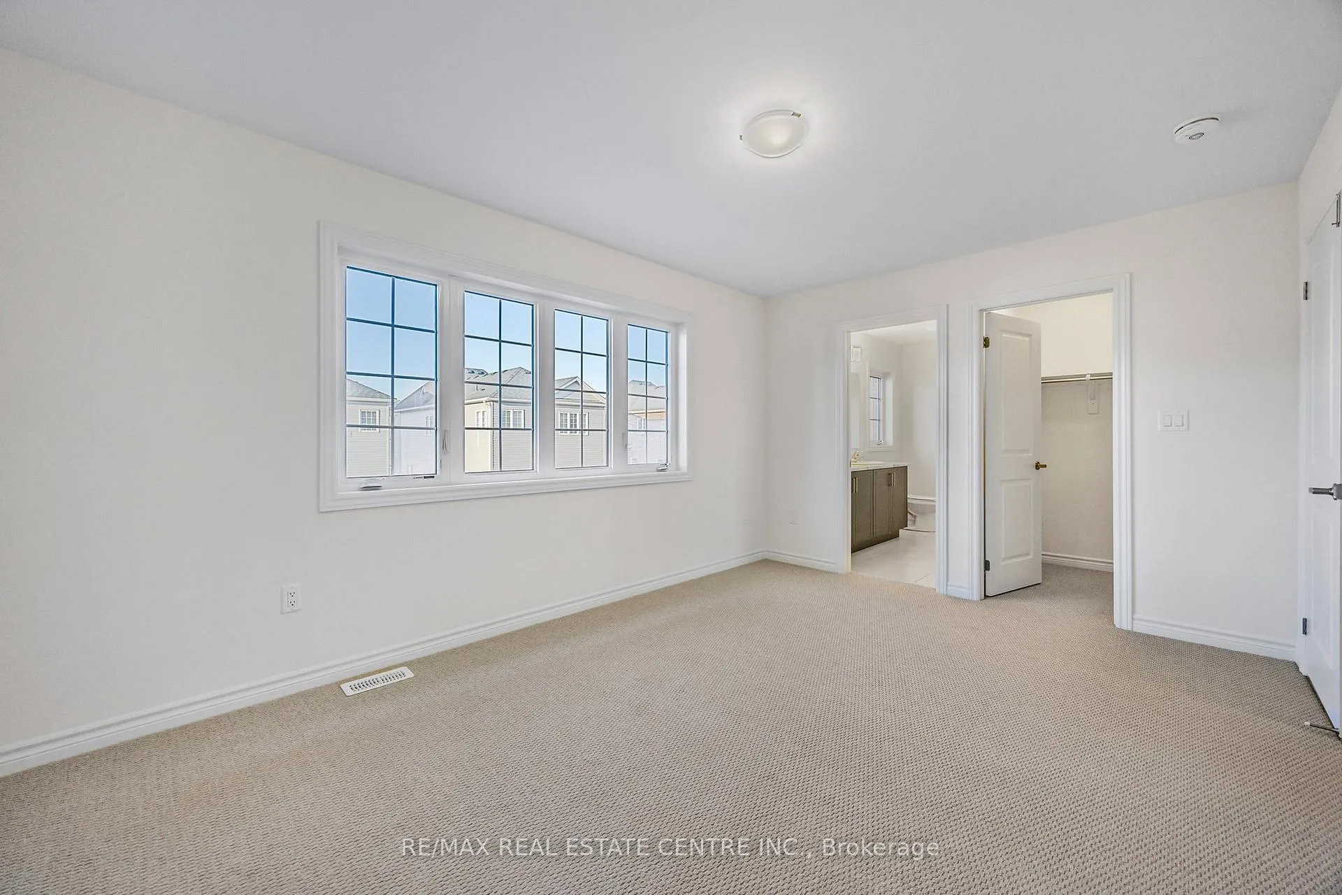 Photo 27 of 238 Mckenzie Drive, Clearview, Stayner — HOMEH