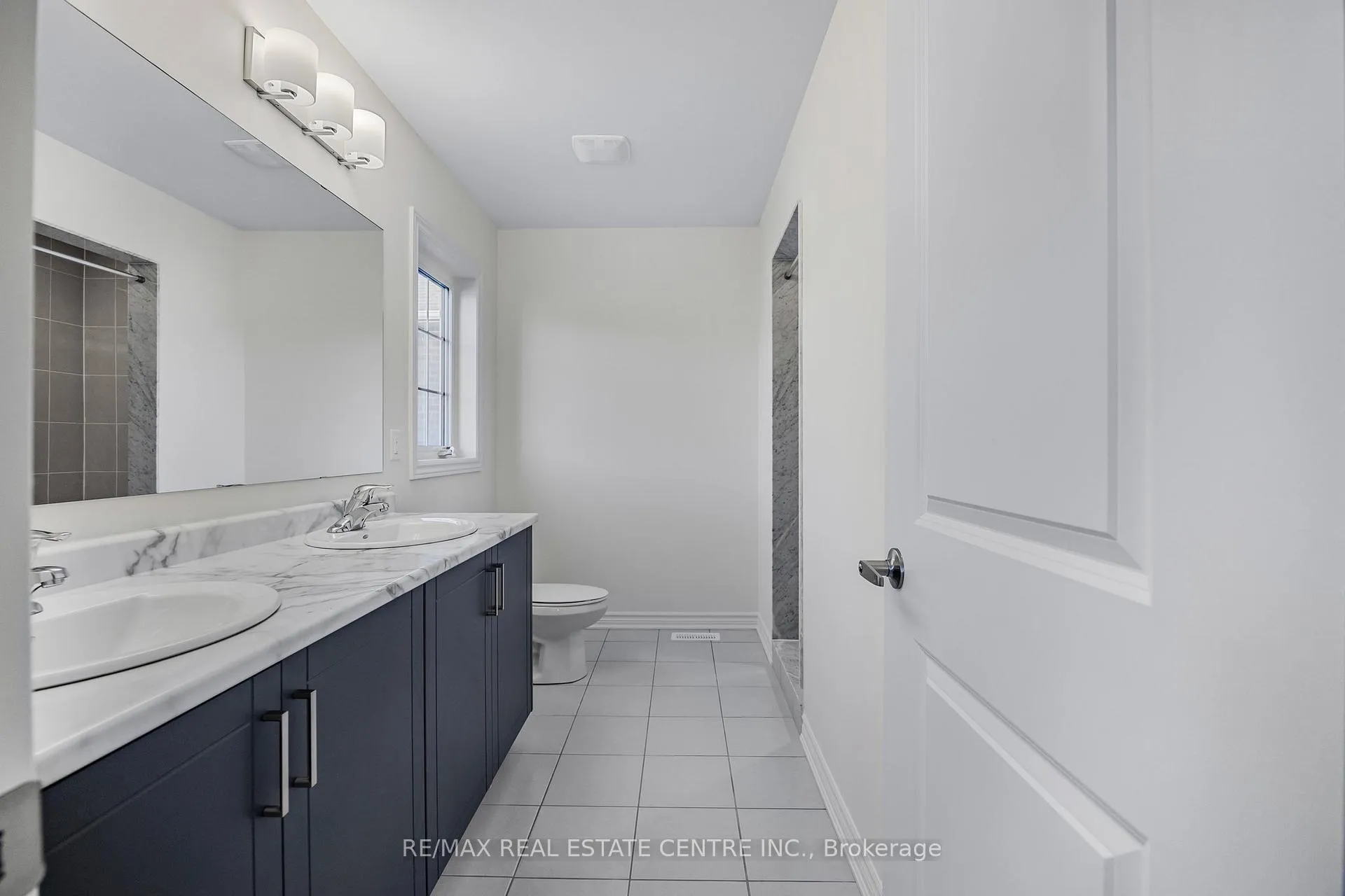 Photo 28 of 238 Mckenzie Drive, Clearview, Stayner — HOMEH