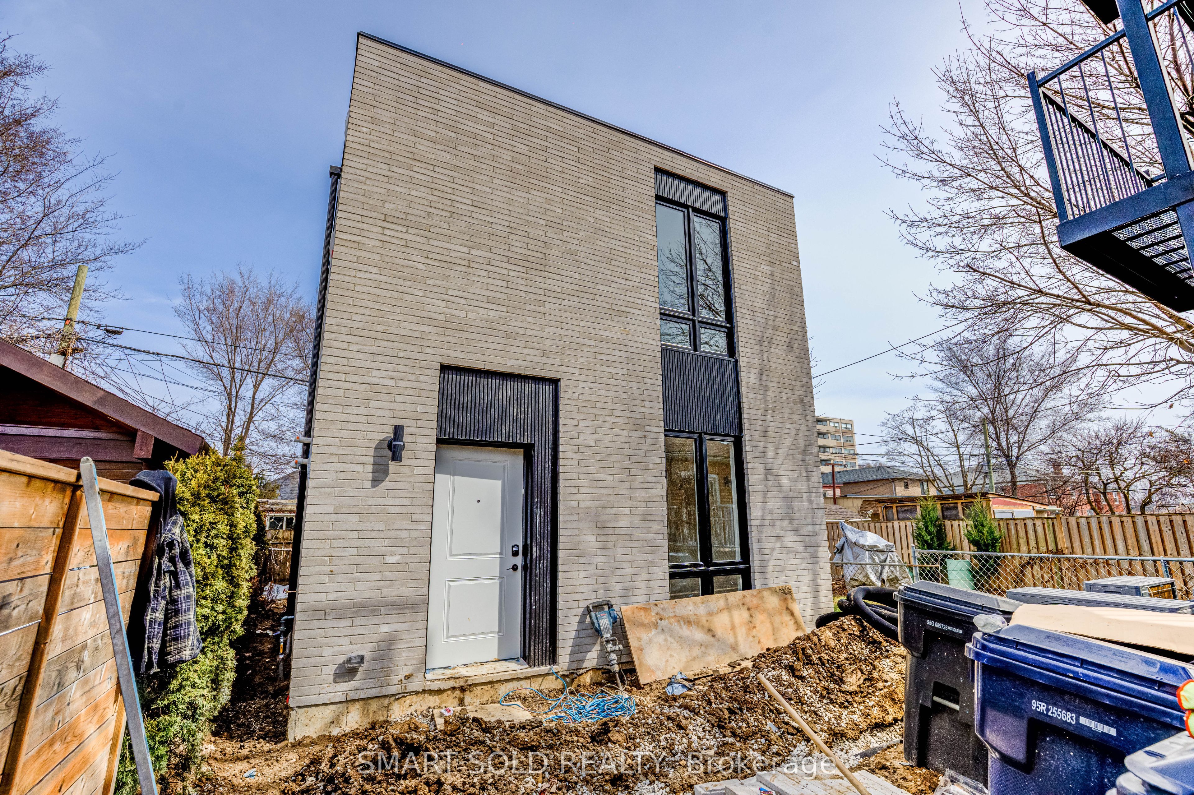 Front of Unit Garden Suite, 33 Kirknewton Road